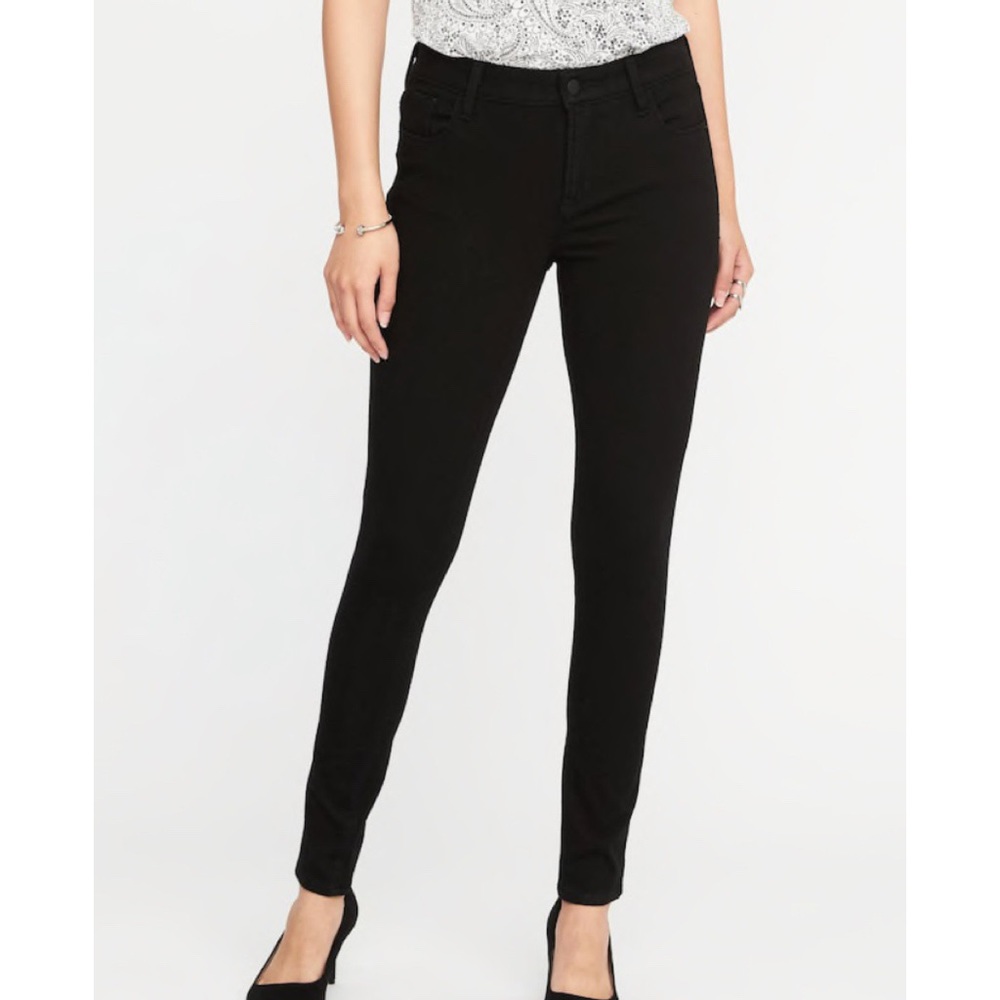 Rockstar Skinny Jeans // Old Navy